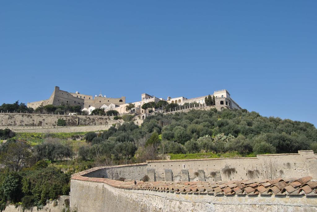 Casa Tolentino Ξενοδοχείο Νάπολη Εξωτερικό φωτογραφία